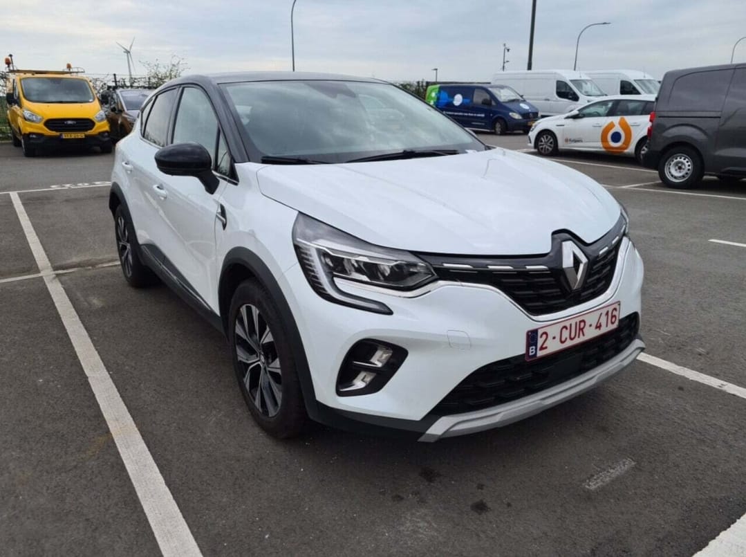 Renault Captur Intense 1.6 Hybrid